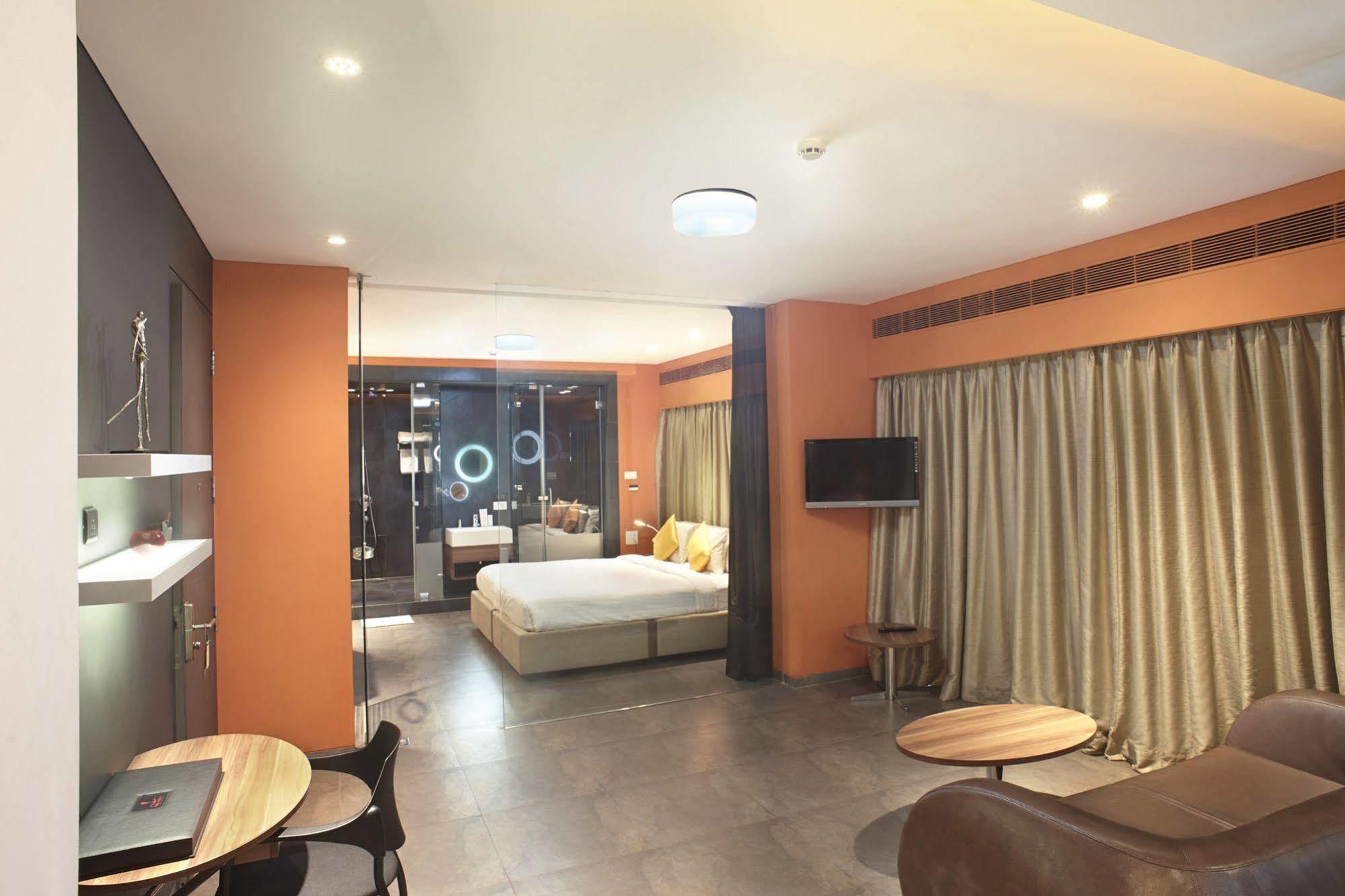 Resort Fahrenheit & 3*